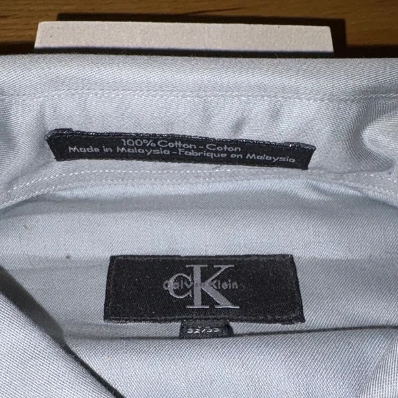 Calvin Klein Men's Sky Blue Dress Shirt 100% Cotton 16 32/33 - Picture 2 of 3